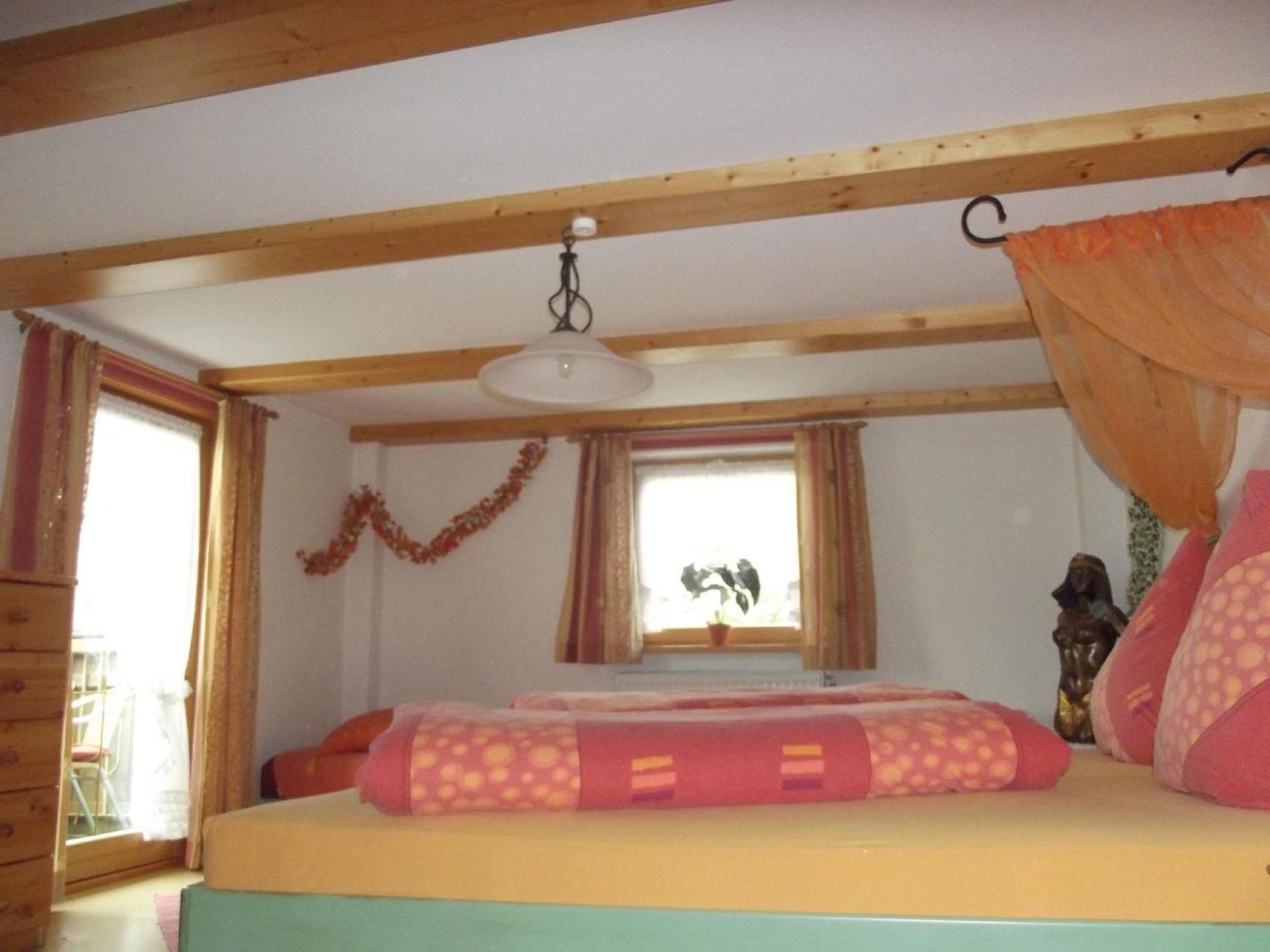 Gemuetliche Ferienwohnung In Urigem Bauernhaus プフロンテン エクステリア 写真