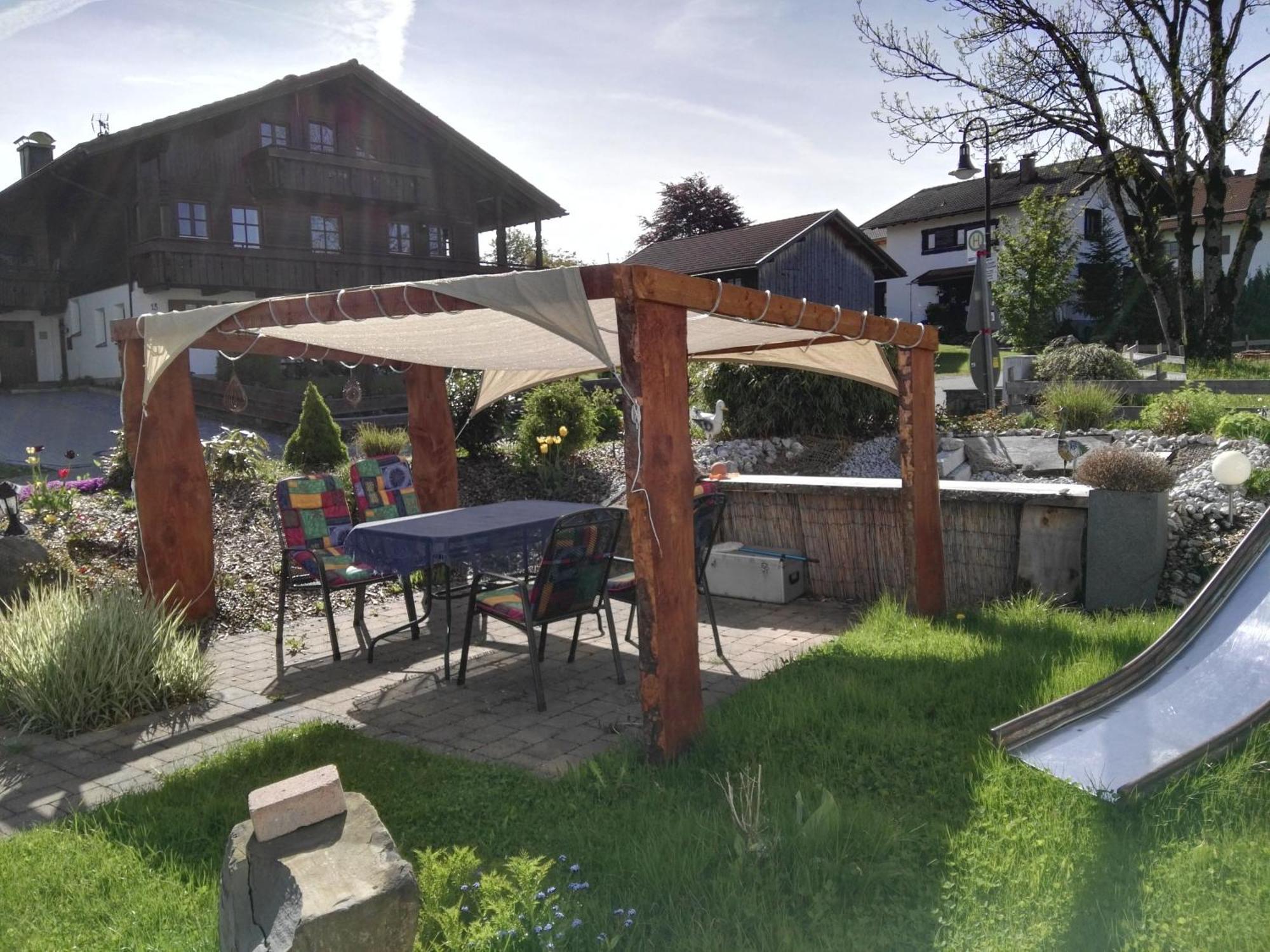 Gemuetliche Ferienwohnung In Urigem Bauernhaus プフロンテン エクステリア 写真